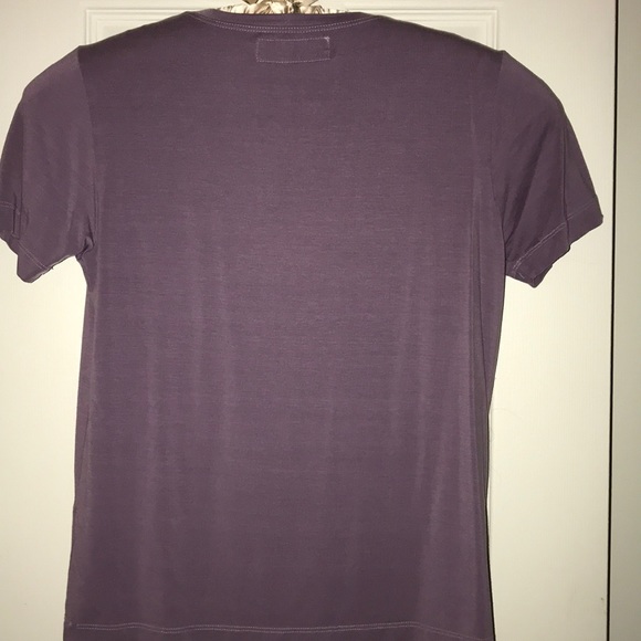 Women’s purple T-shirt actionware - Picture 2 of 3